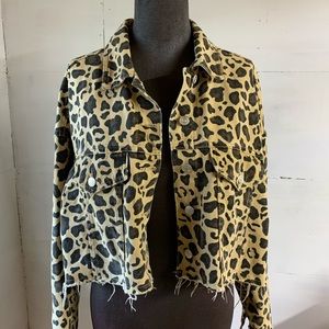 Signature leopard print denim jacket